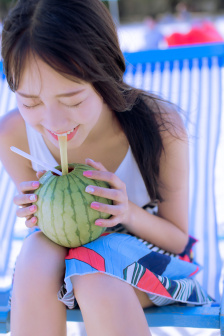女生寝室的娇喘声
